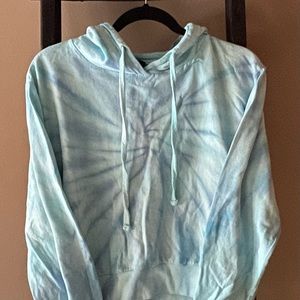 Rue 21 women’s blue tie dye sweatshirt